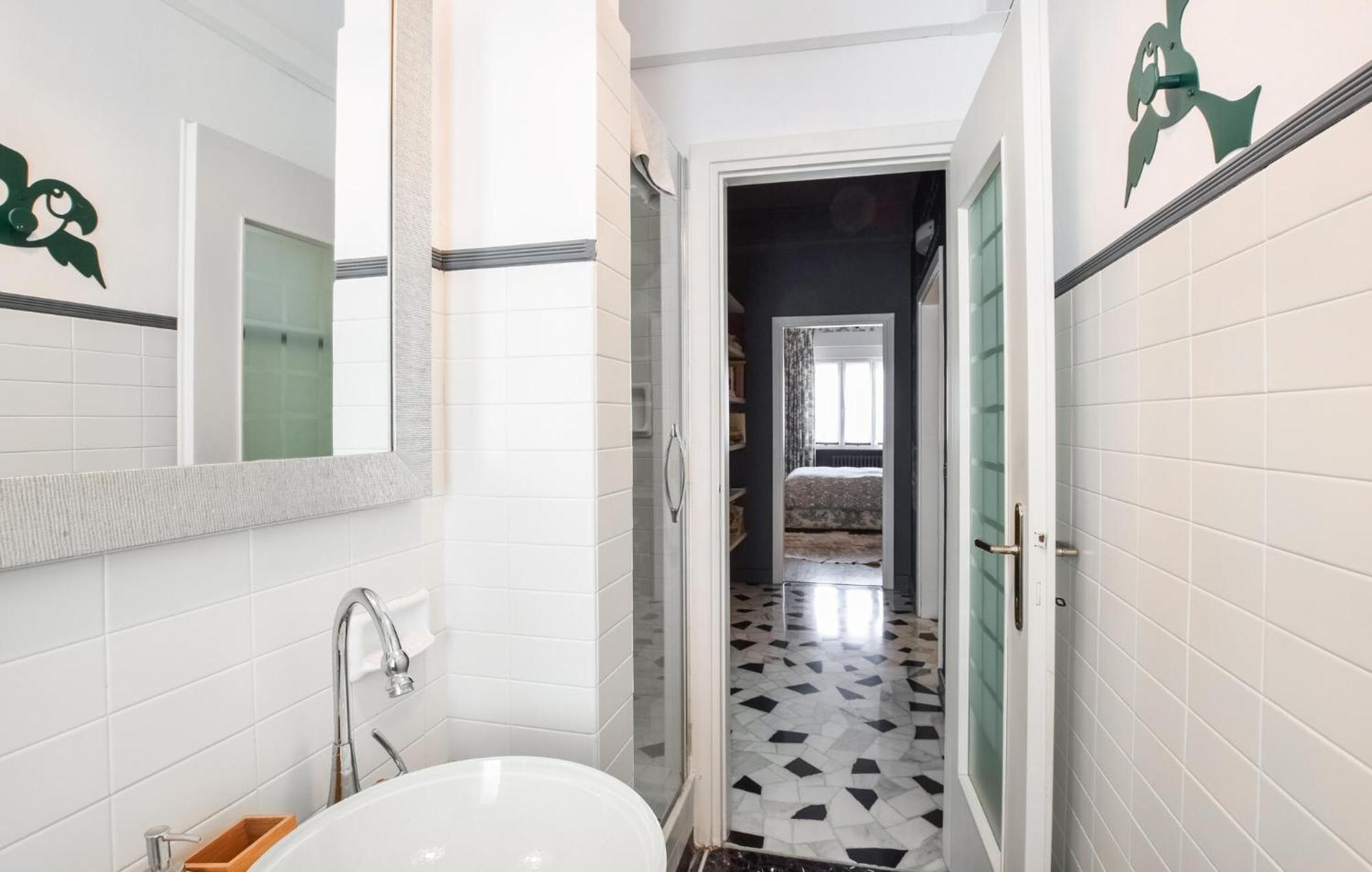 2 Bedroom Cozy Apartment In Gorizia Esterno foto